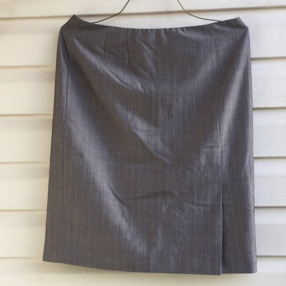 WOMEN SKIRT